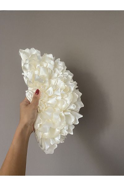 quella atelier حقيبة محفظة صغيرة بتصميم زهرة