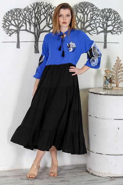 Chiccy Fustă cu mâneci cu balon, negru - albastru, cu guler predominant, țesătură cu volan, rochie țesută casual, brodată, cu garnitură