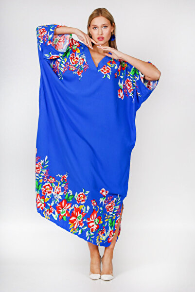 Chiccy Синя сорочка з V-подібним вирізом, 3/4 рукавами, кишенями та цифровим принтом, широкого крою, ткана сукня