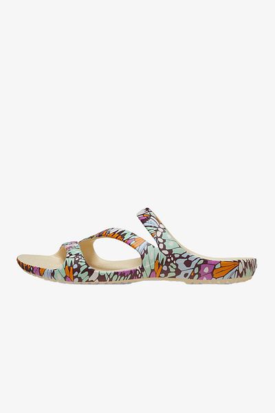 Crocs صندل نسائي برسومات الفراشة Kadee II - متعدد الألوان، للاستخدام اليومي، موديل209772-11S