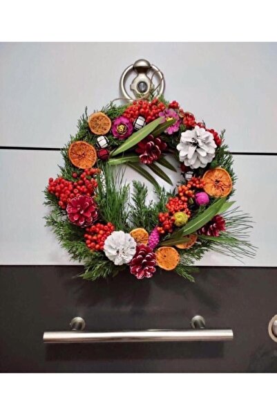 Doğal Tasarım Yılbaşı Kapı Süsü Yılbaşı Çelenk Canlı Çam Dalı Zamanla Dökülme...