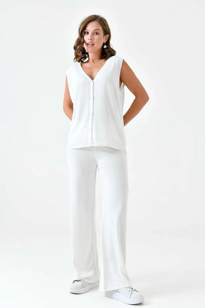 WOMAN VISION V-Neck Sleeveless Vest and High Waist Wide Leg Knitwear Trousers - Ecru Set 103