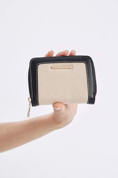 DeFacto Dfc Women's Wallet - Stylish and Functional Design