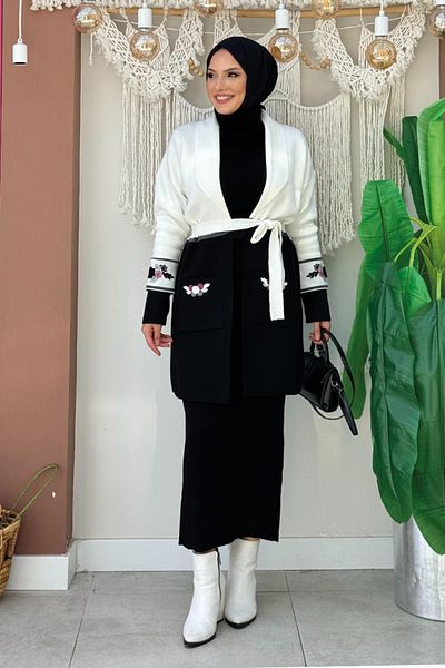 Bym Fashion سترة تريكو إكرو - تفاصيل مطرزة، جيوب وحزام خصر 12045