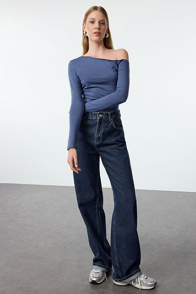 Trendyol Collection Εύκαμπτη βαμβακερή μπλούζα Indigo - Λαιμόκαυμα, κορδόνι έξω από τον ώμο, Εφαρμοσμένη TWOAW24BZ00107
