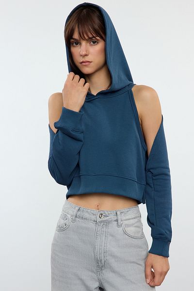 Trendyol Collection Hanorac tricotat crop cu glugă Indigo - Detaliu bolero, croială obișnuită TWOAW25SW00103
