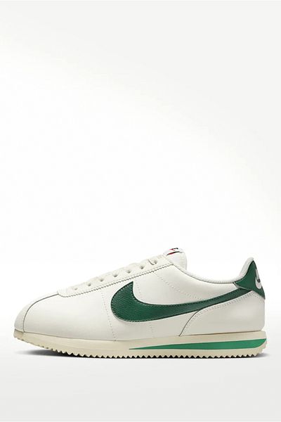 Nike W Cortez - Fashionable and Comfortable Outfit