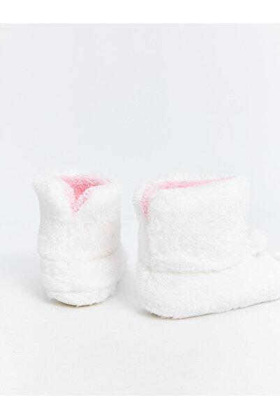 LC Waikiki Lw - Nakış Detaylı Kız Çocuk Ev Botu