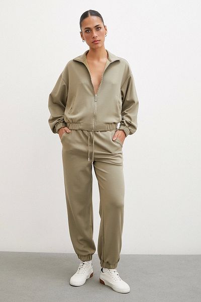 Never more Çağla Model Elastic and Pocket Sweatpants