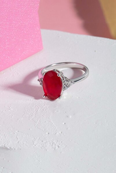 By More 925 Ayar Garnet Rengi Taşlı Oval Taşlı Gümüş Yüzük