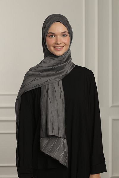 MAQ DESIGN Aura Silky Jacquard Shawl