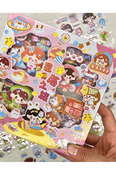 Kağıt Gemi Dükkan Sevimli Kız ve Dostları 3 Bölüm 18 Yaprak 120 Adet Pembe Kutu Kabartmalı Sticker Set/Etiket/Çıkartma