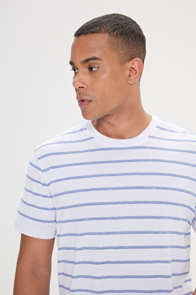 ALTINYILDIZ CLASSICS Ανδρικό ριγέ μπλουζάκι από βαμβακερό λευκό και μπλε ναυτικό με λεπτή εφαρμογή - λαιμόκοψη