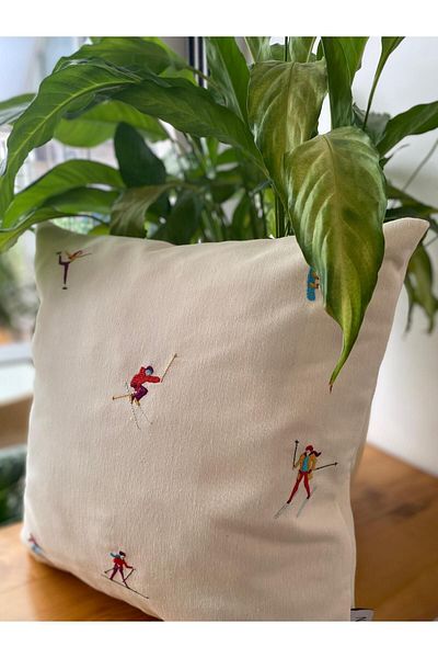 RahanDesign Cotton Embroidered Ski Patterned Throw Pillow Cover - 43*43cm