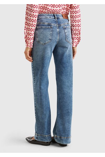 United Colors of Benetton Women's cotton blend wide denim pants with logo label on the back