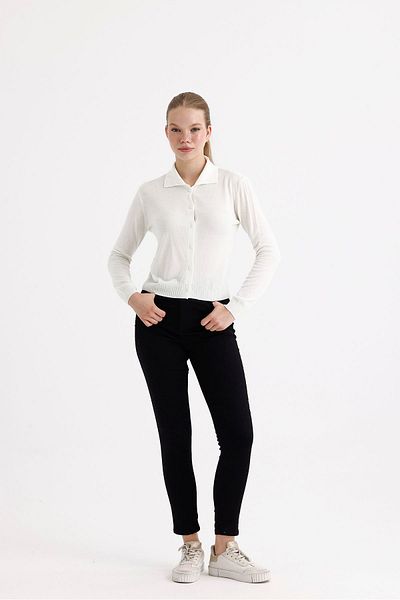 fujya Women's Polo Collar White Thin Knitwear Cardigan