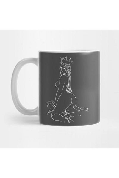 TatFast كوب من Behind The Royal Curtains، هدية، مهر، حامل عرض