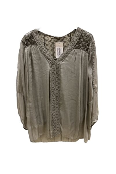 PHUTİ COLLECTION Silk Blouse - Italian Lace Detail