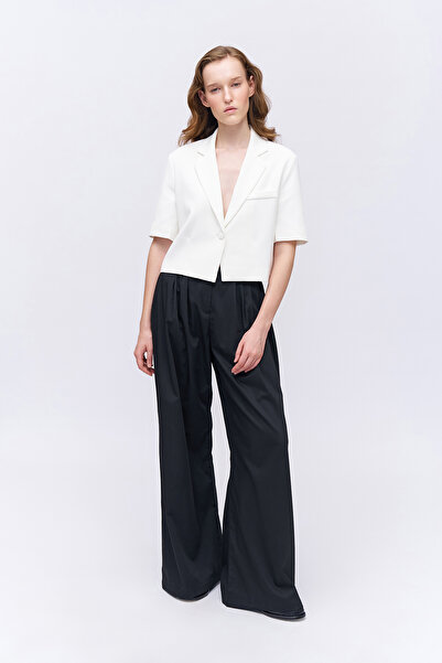 Quzu Ecru Crop Short Sleeve Blazer Jacket