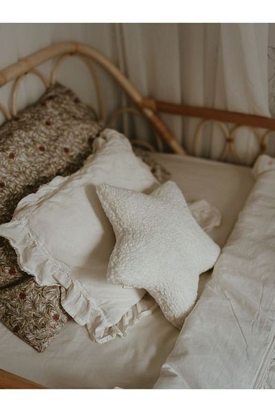 bohemoon Teddy Star Pillow Natural White