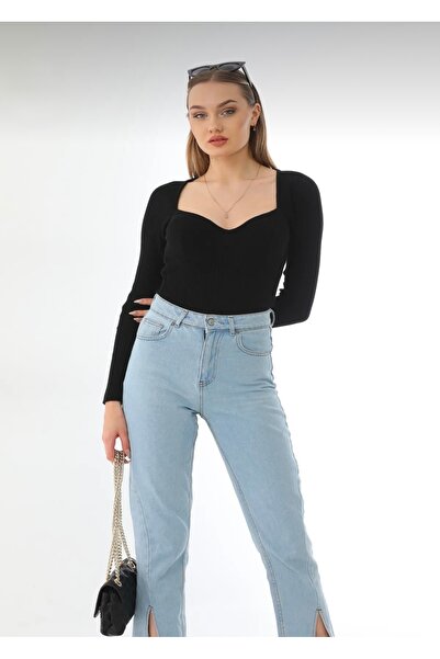 Les Séduisantes c.a. Πλεκτό πουλόβερ με χαμηλό κόψιμο