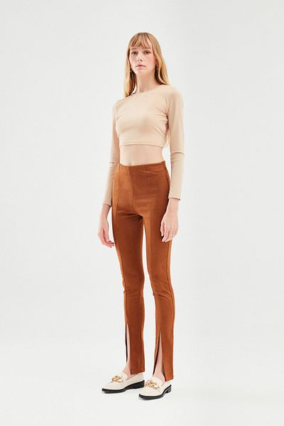 Quzu Cut Out Chain Crop Μπλούζα Μπεζ