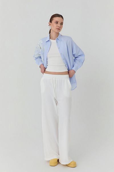 Quzu Pantaloni cu picior lat cu talie elastică albi