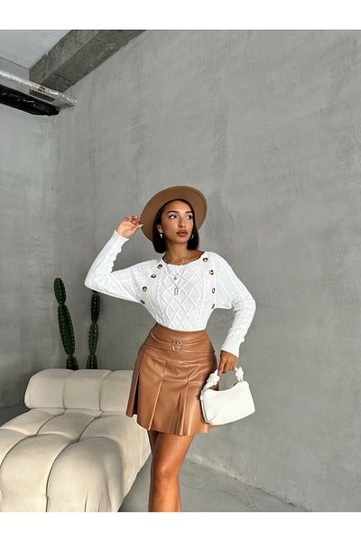 Nosia Boat Neck Diamond Patterned Buttoned Sweater