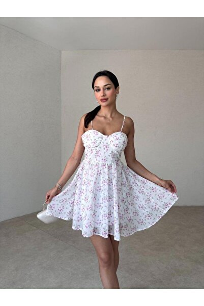 popibutik Çiçek Desenli Mini Beyaz Elbise