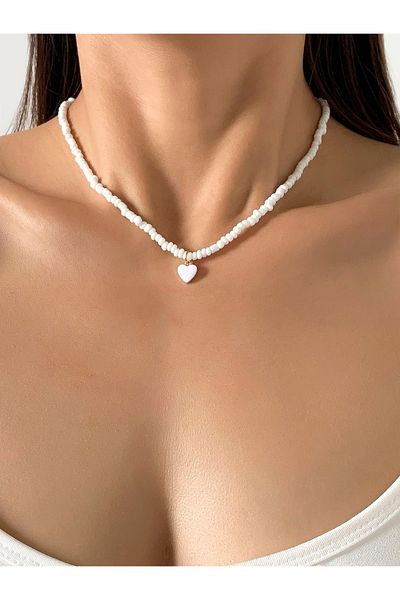 Stoneday White Sand Beaded Heart Pendant White Enamel Necklace