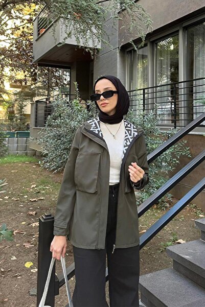 BURCU TESETTÜR Cep Detayli Kısa Trençkot BRC1907 Haki