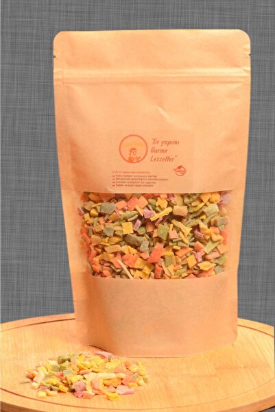 Lezzetli Renkler Karışık Sebzeli Çorbalık Erişte (TUTMAÇ) 250 gr Gıda Boyası ,koruyucu Içermez