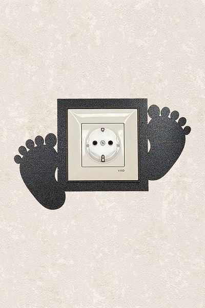 BLgrup 2113 Laser Cut Wooden Socket Frame Single Baby Room Feet
