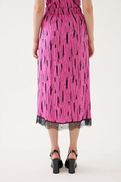 Exquise Desenli Yırtmaç Detaylı Midi Etek