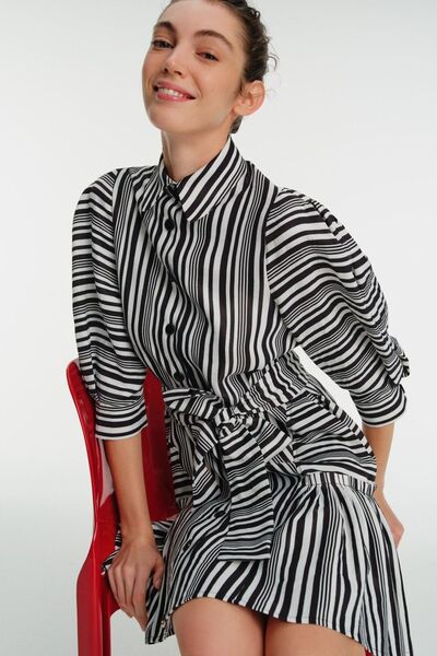 Exquise Μίνι φόρεμα με μοτίβο τριών τετάρτων μανίκια