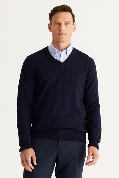 ALTINYILDIZ CLASSICS Marineblauer Strickpullover für Herren – Anti-Pilling, V-Ausschnitt, Standard-Passform