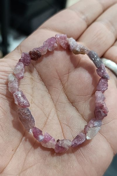 TAŞÇIZADE Tourmaline Natural Stone - Embroidered Raw Stone Bracelet