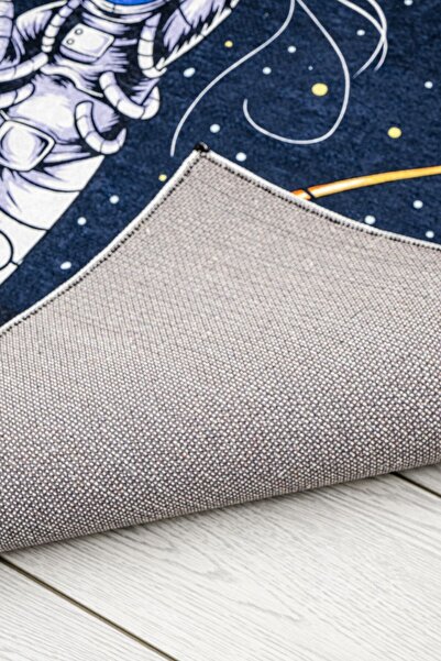 Oriente Home Uzay Desenli Siyah Çocuk Halısı Anti-bakteriyel Kaymaz Taban Kadife 8503