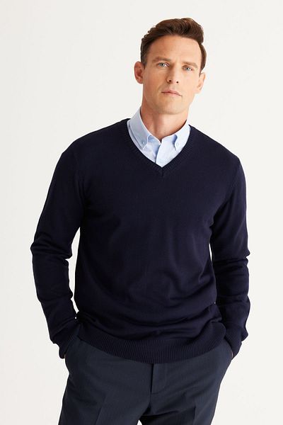 ALTINYILDIZ CLASSICS Marineblauer Strickpullover für Herren – Anti-Pilling, V-Ausschnitt, Standard-Passform