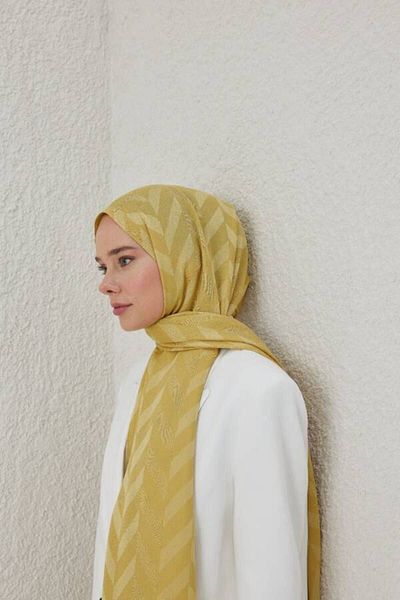 VALOR Herringbone Patterned South Moss Jacquard Shawl