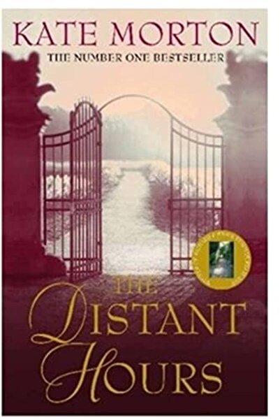 Macmillan Distribution The Distant Hours