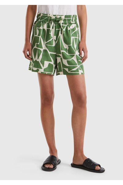 United Colors of Benetton شورت نسائي أخضر 100% من الكتان منقوش بالكامل بخصر م...