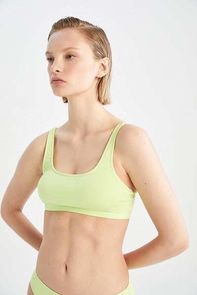 DeFacto Fall In Love Bikinioberteil mit normaler Passform T5226az22sm