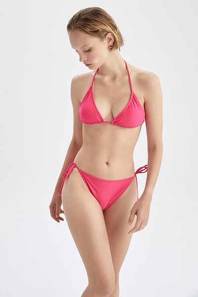DeFacto Fall In Love Regular Fit Bottom Bikini T3670az22sm