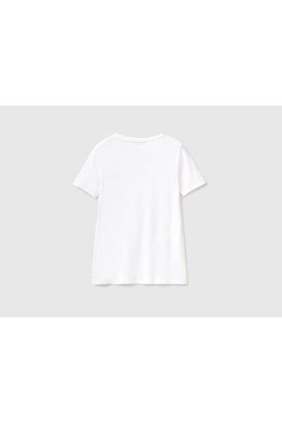 United Colors of Benetton Γυναικείο μπλουζάκι από 100% βαμβάκι με λαιμόκοψη σε σχήμα V