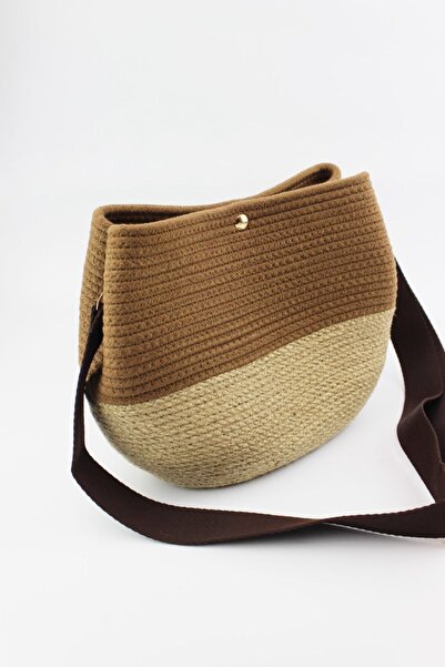 İLKYAZ Жіноча сумка через плече з капсульною застібкою та плетеним візерунком...