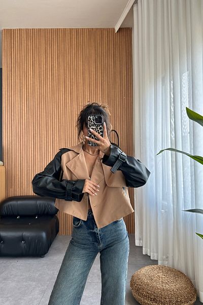 Lady Pixie Leather Mini Trench Women's Sleeve