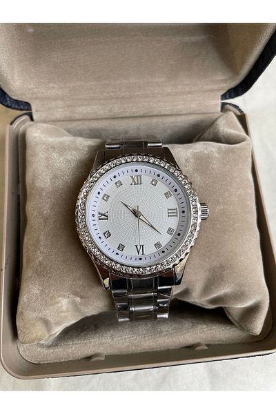 Leerybee Silver Color Zircon Stone Women's Wristwatch