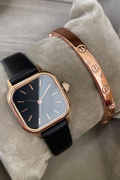 Leerybee Complete Your Style: Make up the Difference with Our Bracelet Gift Women's Wristwatches!