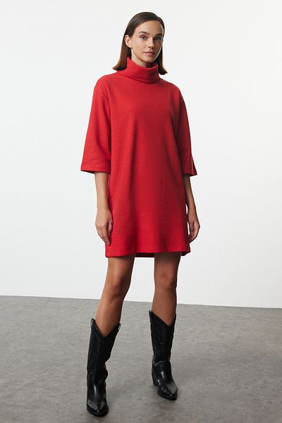 Trendyol Collection Turtleneck piros mini Thessaloniki ruha - hosszú ujjú, kötött - TWOAW20EL1110